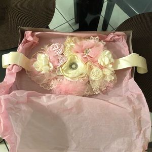 ❌SOLD❌ Floral Maternity Belt